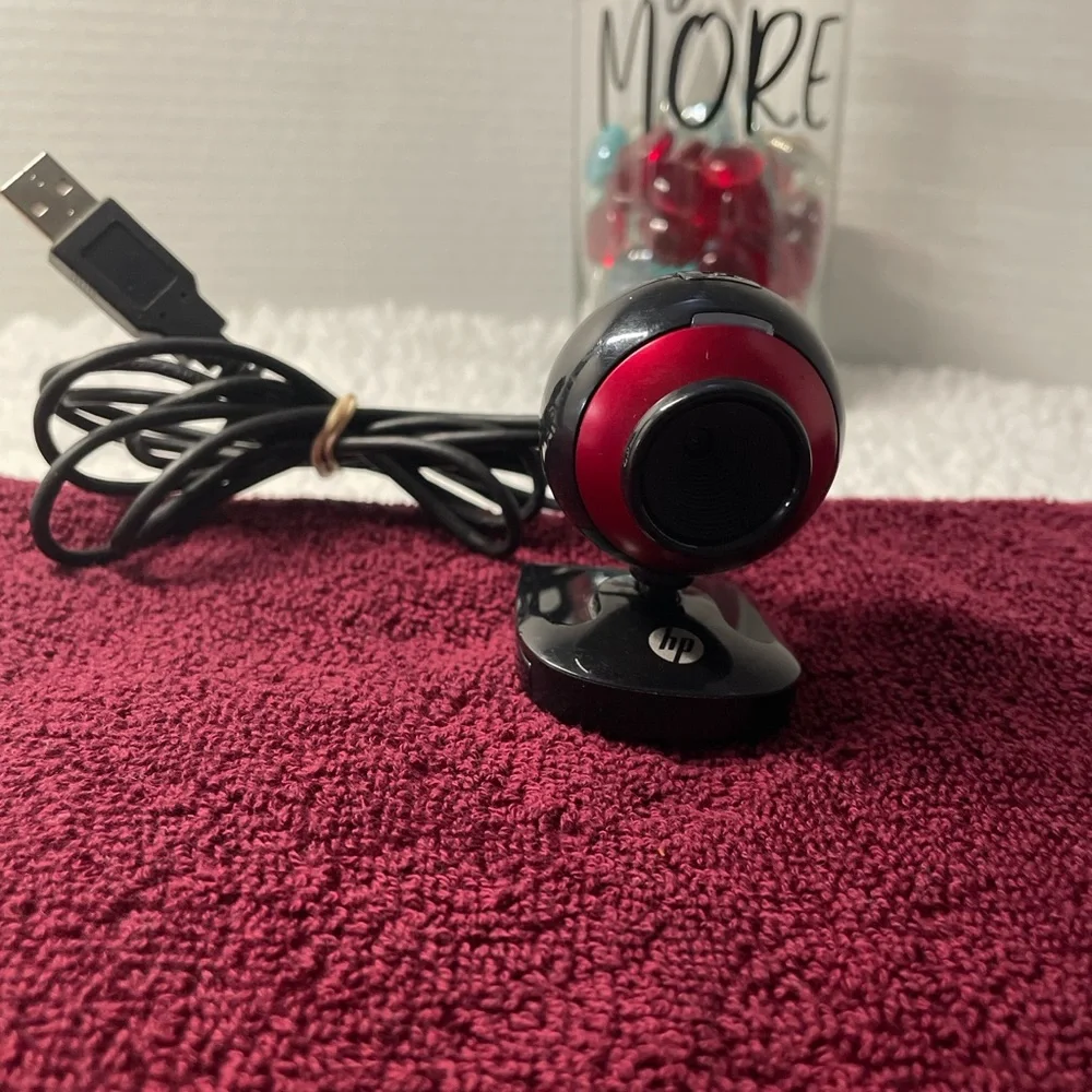 HP USB Webcam, pre-owned in great condition.